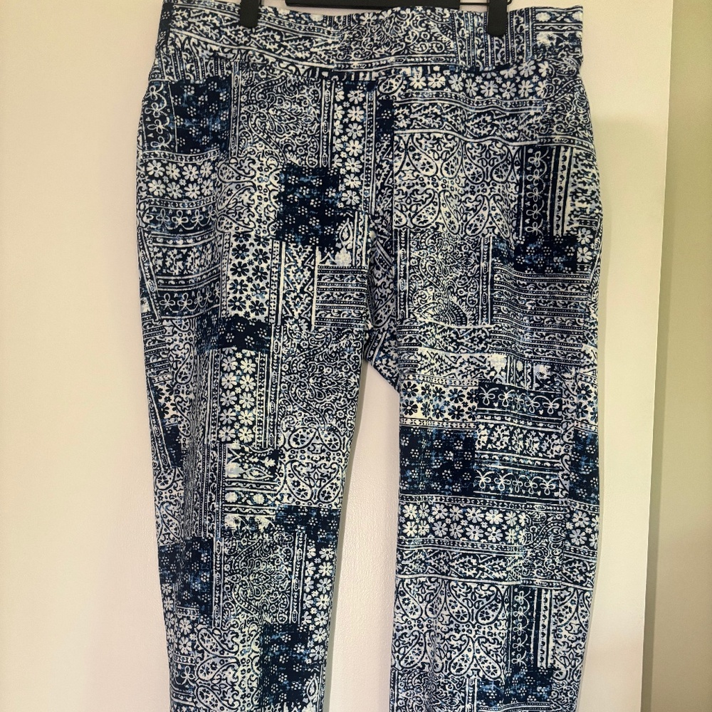 Land's End Straight Leg "Starfish" mid rise pant. New, never worn, no tags. 1X